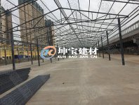 成都龍泉農(nóng)貿(mào)市場(chǎng)蓋樹脂瓦啦！