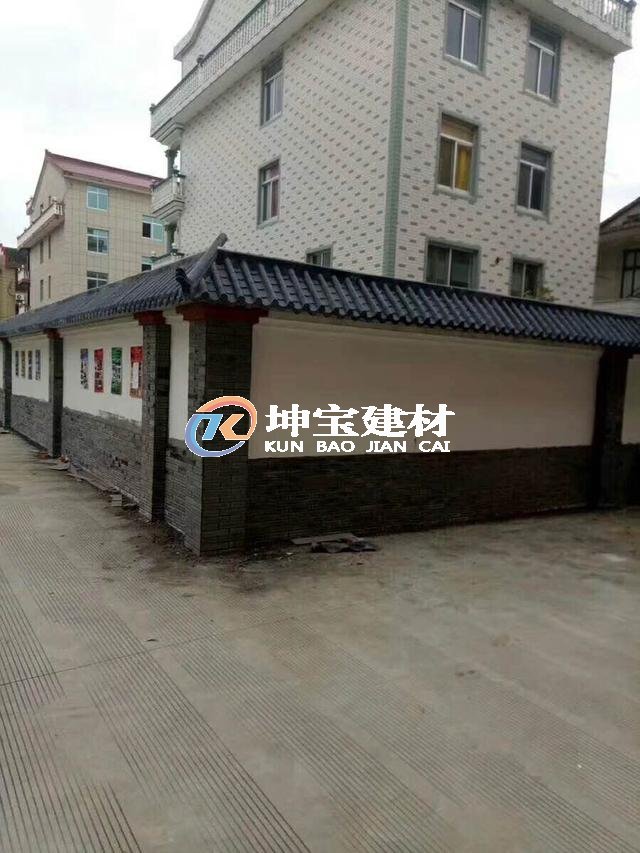 輕質仿古一體瓦讓火鍋店門庭裝飾更加簡單方便快捷